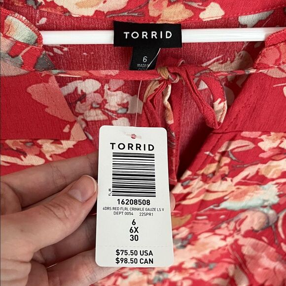 Torrid Crinkle Gauze Floral Red Voluminous Tiered Babydoll Dress Plus Size 6 NWT - Picture 3 of 13